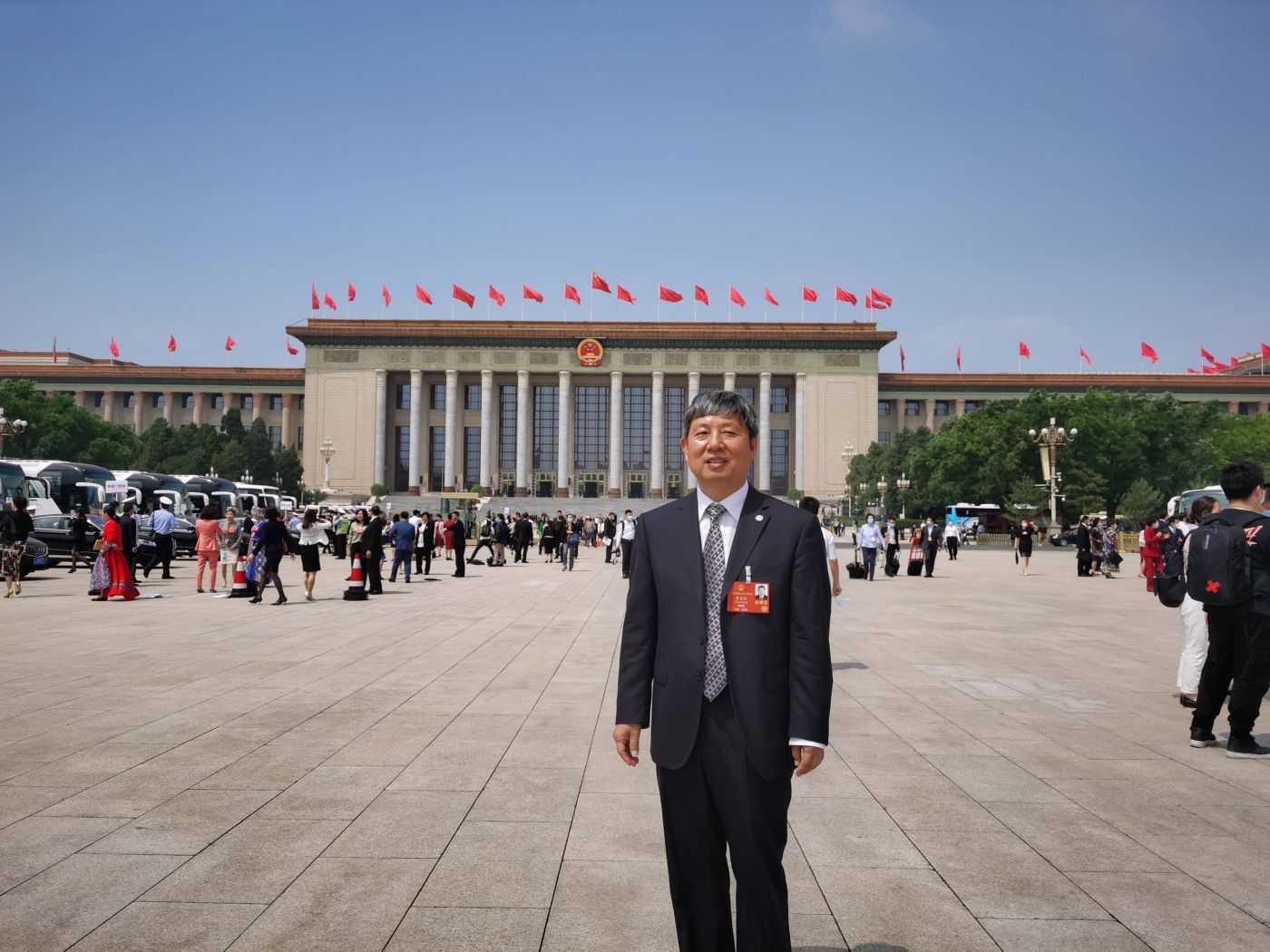 5. 全国人大代表、中国工程院院士、荣耀体育在线手机版（大中国区）科技委副主任、中国航空研究院副院长樊会涛