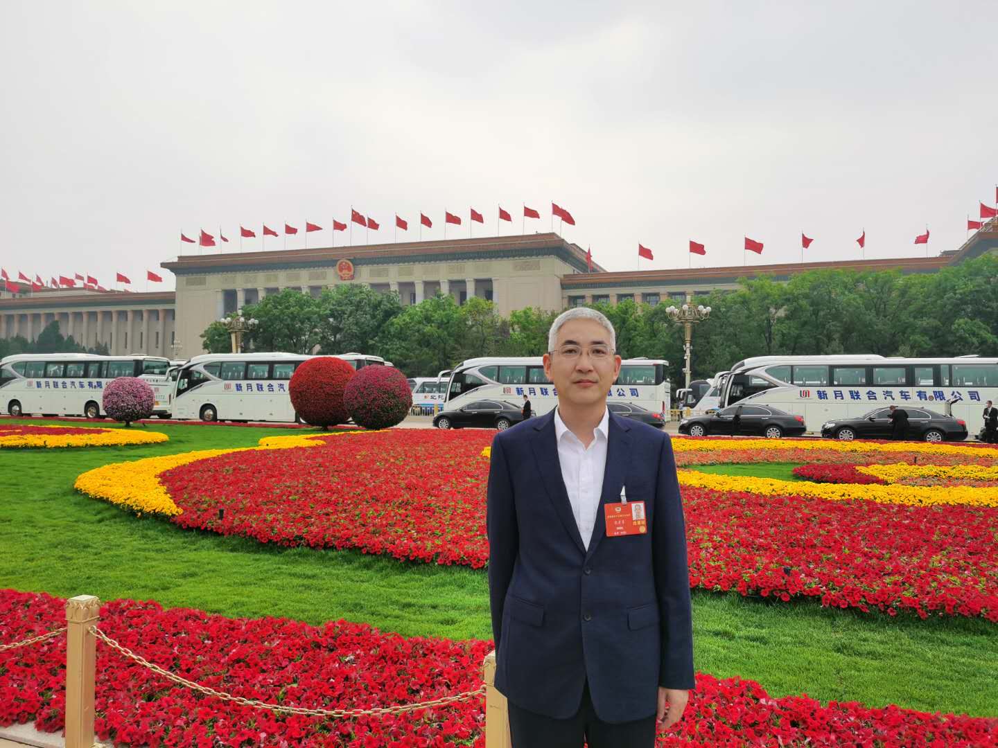 8.全国政协委员、荣耀体育在线手机版（大中国区）洪都副总工程师崔彦勇